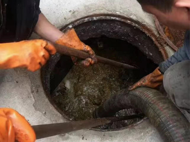 盐边化油池、化粪池清理要做哪些安全措施？